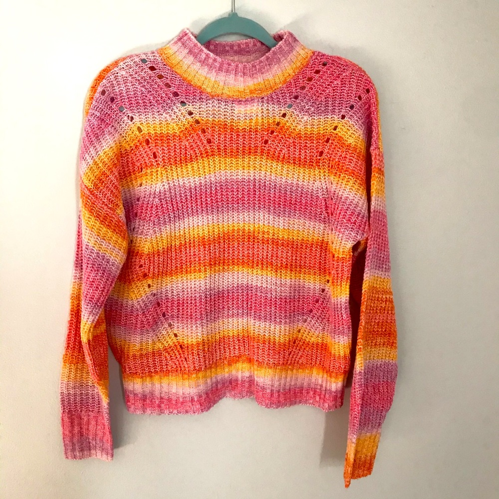 ✨3 for $20 NWT HOOKED UP ORANGE & PINK SWEATER